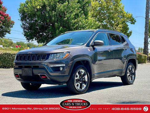 Used 2018 Jeep Compass Trailhawk AWD/4WD image 25