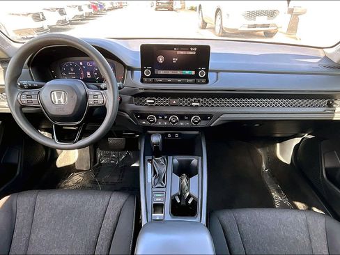 Used 2023 Honda Accord EX image 15