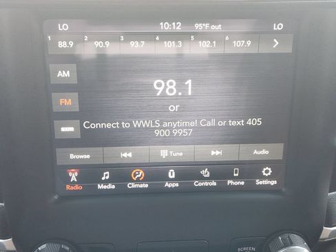 Used 2020 RAM 1500 Laramie w/ Sport Appearance Package AWD/4WD image 18