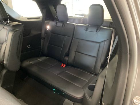 New 2026 Ford Explorer ST-Line w/ ST-Line Street Pack AWD/4WD image 17