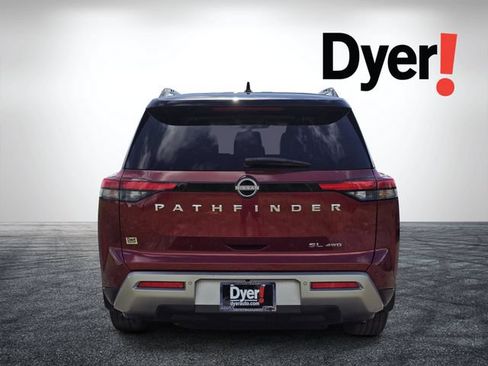 Used 2022 Nissan Pathfinder SL AWD/4WD image 5