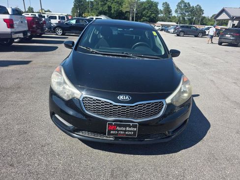 Used 2016 Kia Forte LX FWD image 1