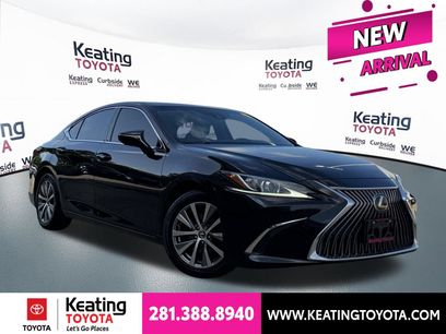 Used 2020 Lexus ES 350 w/ Accessory Package 2