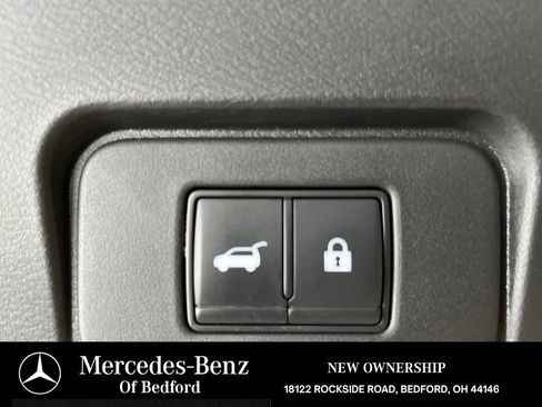Used 2021 Nissan Rogue SL AWD/4WD image 18