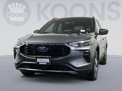 Used 2025 Ford Escape ST-Line w/ Equipment Group 301A