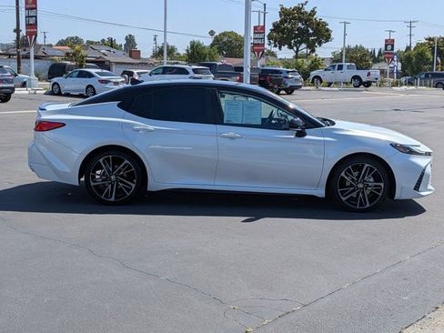 Used 2026 Toyota Camry XSE FWD image 4
