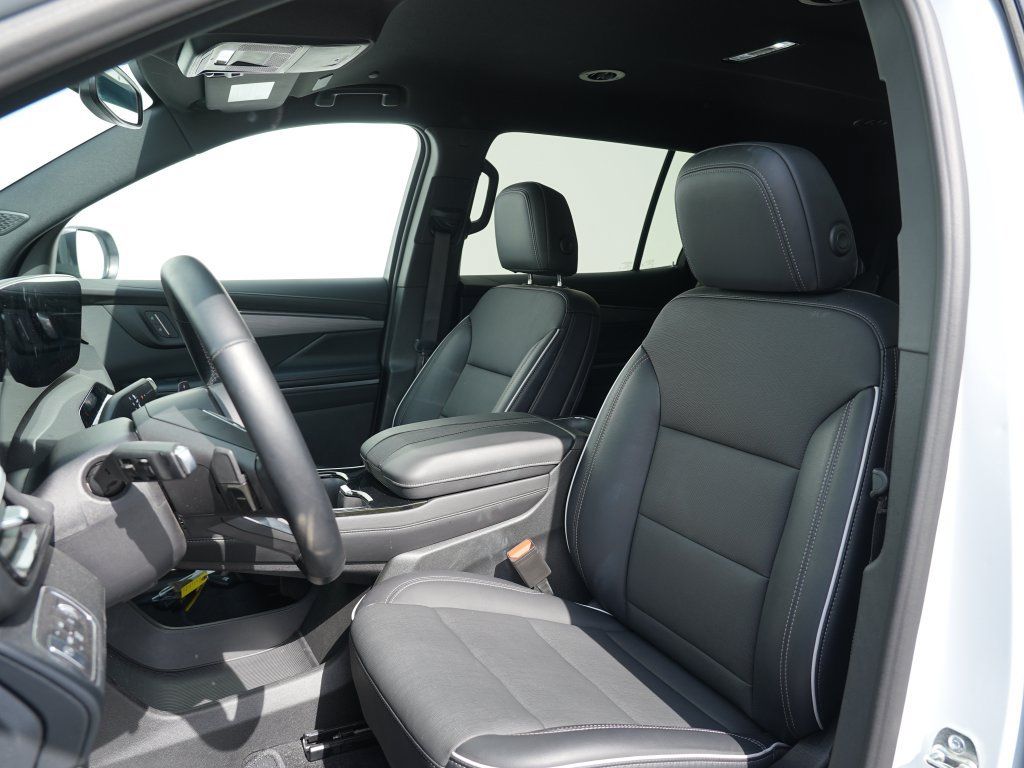 Certified 2026 Buick Enclave Preferred AWD/4WD image 12