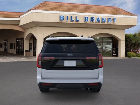 New 2026 Ford Expedition Tremor image 4