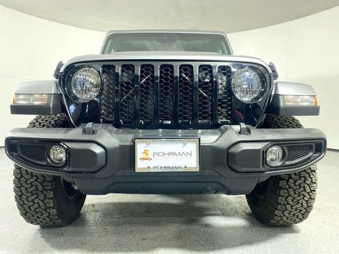 Used 2021 Jeep Gladiator Willys image 27