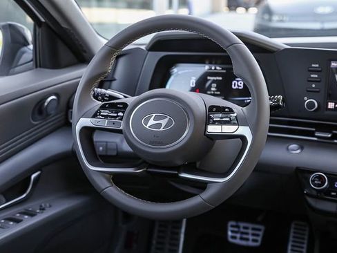 New 2026 Hyundai Elantra Sport FWD image 17
