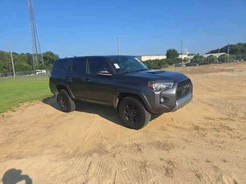 Used 2021 Toyota 4Runner TRD Off-Road Premium w/ Moonroof Package AWD/4WD image 12