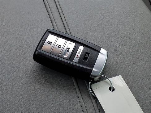 Used 2015 Acura TLX w/ Technology Package image 28