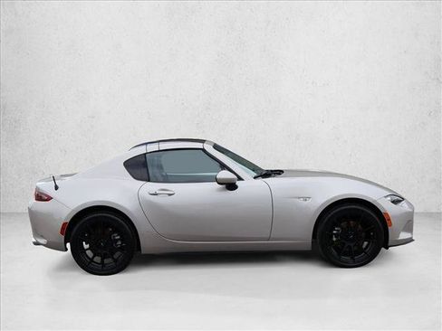 Used 2022 MAZDA MX-5 Miata RF Grand Touring RWD image 5