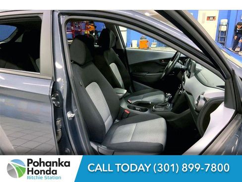 Used 2021 Hyundai Kona SEL image 6