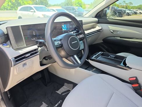 Used 2025 Hyundai Tucson Blue AWD/4WD image 14
