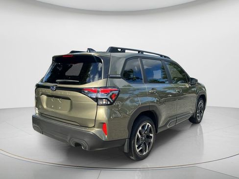 Used 2025 Subaru Forester Limited w/ Popular Package #2 AWD/4WD image 5