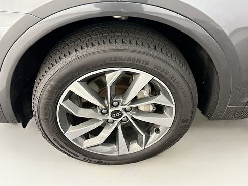 Used 2022 Audi Q5 2.0T Premium Plus image 11