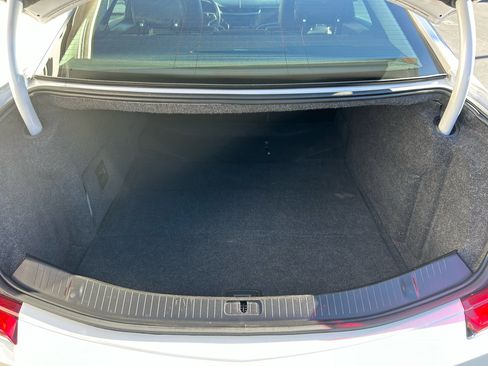 Used 2019 Cadillac XTS Luxury image 29