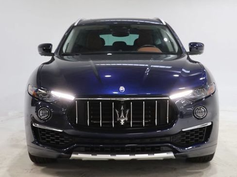 Used 2019 Maserati Levante S GranLusso AWD/4WD image 2