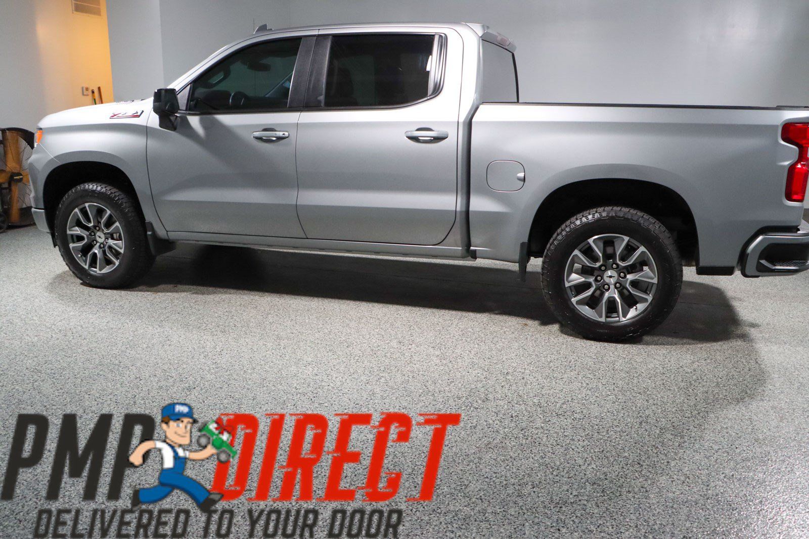 Used 2023 Chevrolet Silverado 1500 RST AWD/4WD image 10