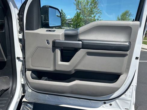 Used 2020 Ford F150 XLT w/ Equipment Group 302A Luxury AWD/4WD image 14