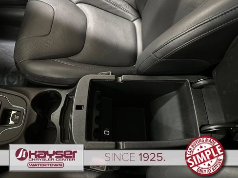 Certified 2021 Jeep Cherokee Latitude Lux w/ Comfort/Convenience Group AWD/4WD image 30