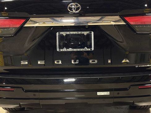 Used 2025 Toyota Sequoia 1794 Edition w/ TRD Off-Road Package AWD/4WD image 28