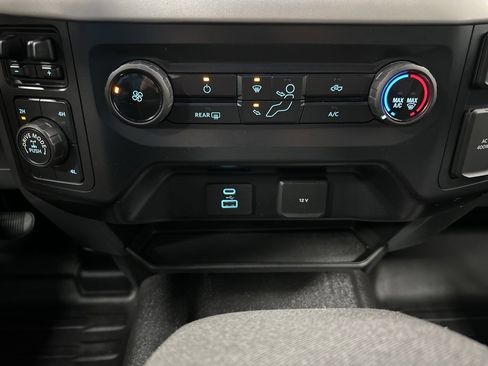 Used 2021 Ford F150 XLT w/ Trailer Tow Package image 25