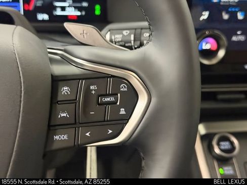 Used 2026 Lexus GX 550 AWD/4WD image 23