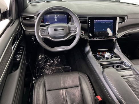 Used 2022 Jeep Wagoneer Series III image 22