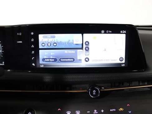 Used 2024 Nissan Ariya FWD image 18