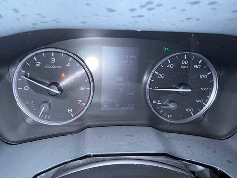 Used 2025 Subaru Outback Premium w/ Popular Package #1A image 17