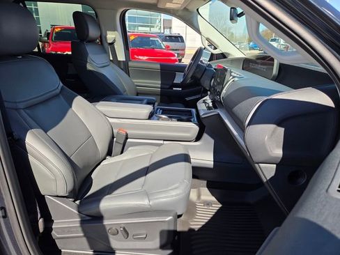 New 2026 Ford Expedition Active RWD image 45