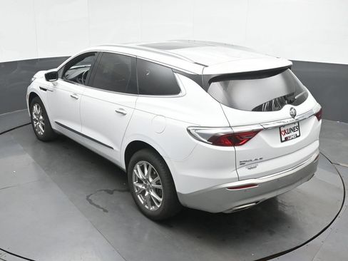 Used 2023 Buick Enclave Essence w/ Experience Buick Package AWD/4WD image 37