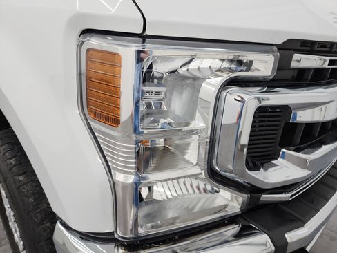 Used 2022 Ford F250 XL w/ STX Appearance Package image 21