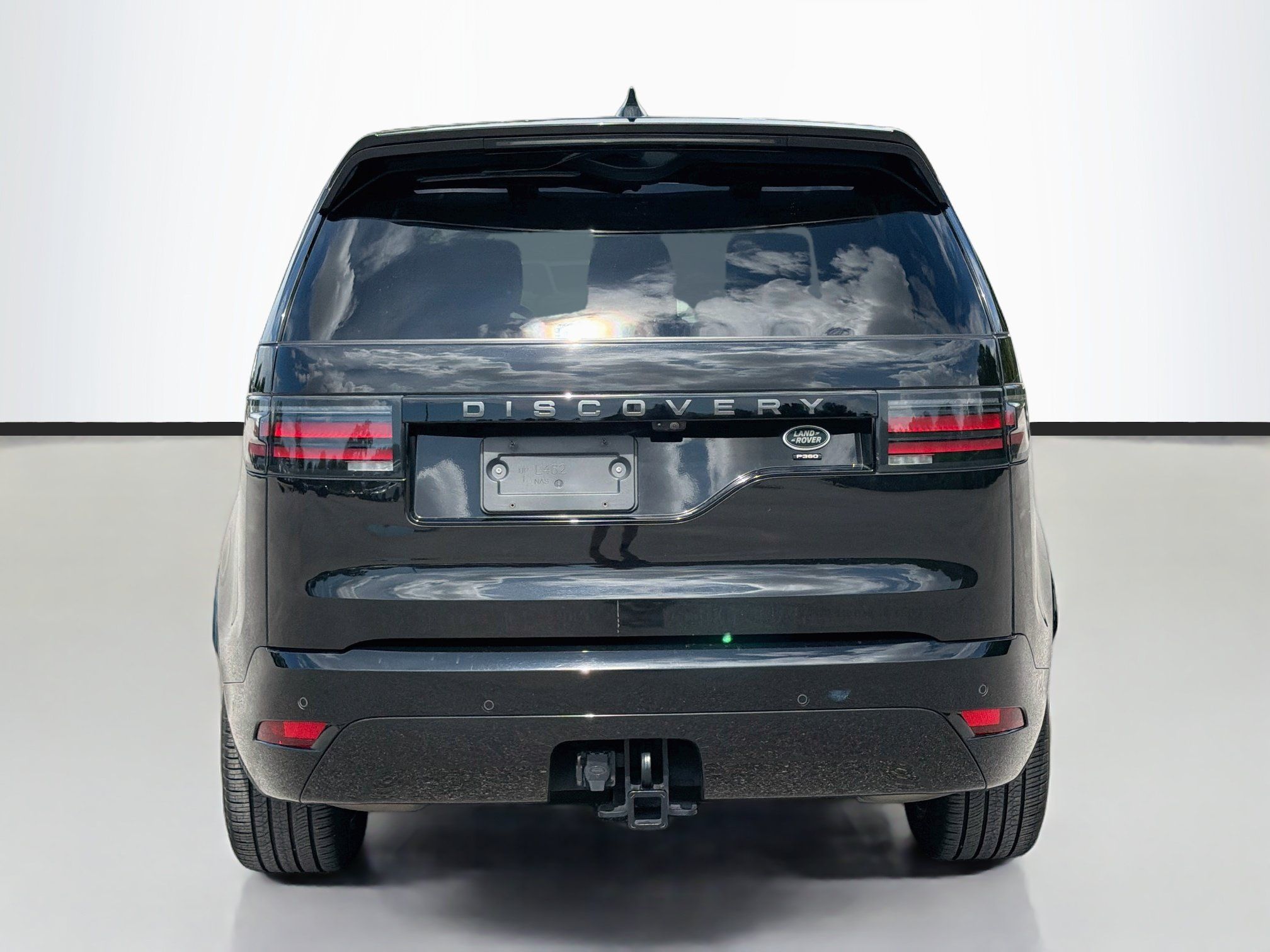 Used 2022 Land Rover Discovery S R-Dynamic AWD/4WD image 4