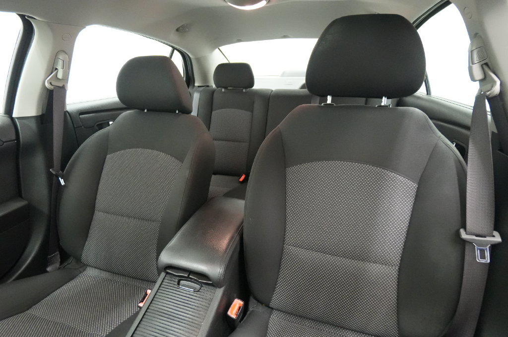 Used 2010 Chevrolet Malibu LT w/ Power Convenience Package FWD image 13