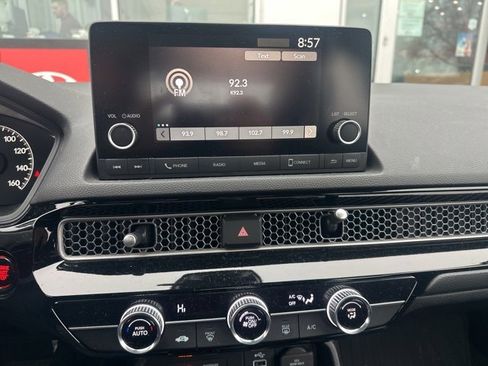 Used 2023 Honda Civic Sport image 15