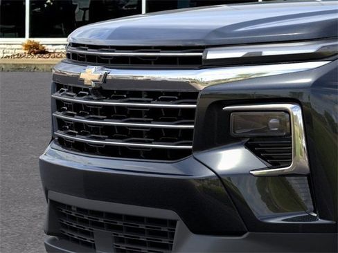 New 2026 Chevrolet Traverse LT image 13