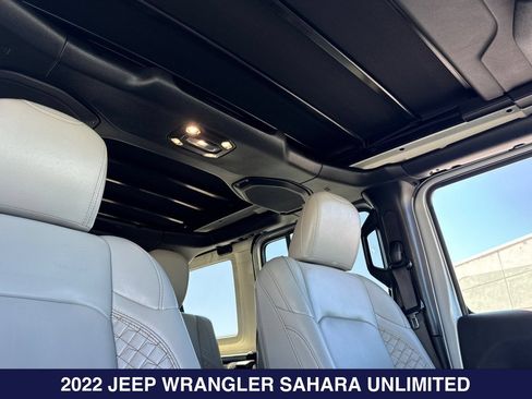 Used 2022 Jeep Wrangler Unlimited Sahara AWD/4WD image 18