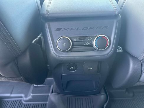 New 2026 Ford Explorer Active w/ Active Comfort Package RWD image 11