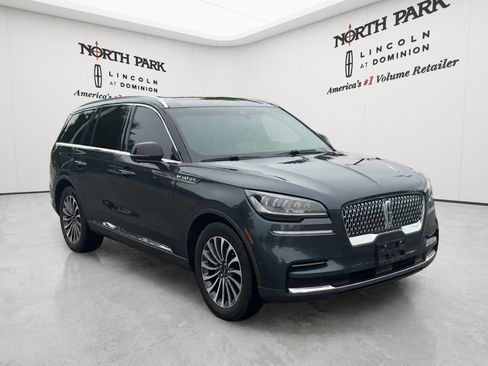 Used 2022 Lincoln Aviator Reserve w/ Equipment Group 201A RWD image 7