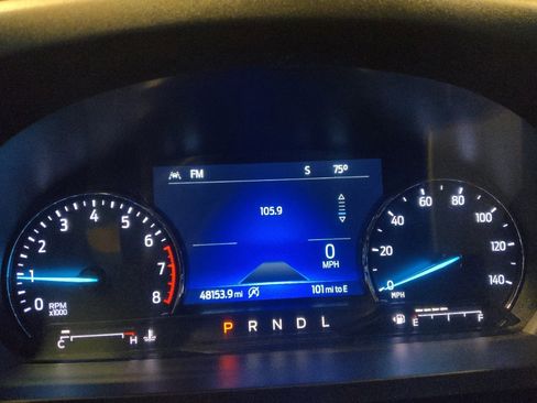 Used 2023 Ford Explorer XLT w/ Equipment Group 202A RWD image 23