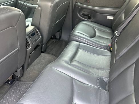 Used 2003 Chevrolet Silverado 2500 LT w/ Skid Plate Package AWD/4WD image 12