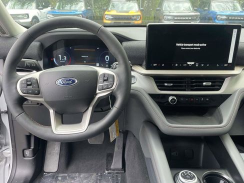 New 2026 Ford Explorer ST-Line AWD/4WD image 2
