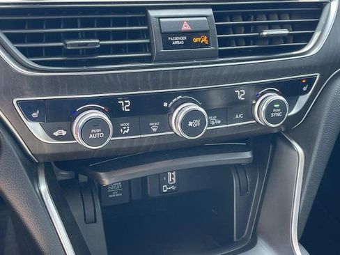 Used 2018 Honda Accord EX-L image 26