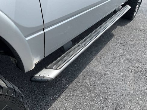 Used 2010 Ford F150 Lariat AWD/4WD image 35