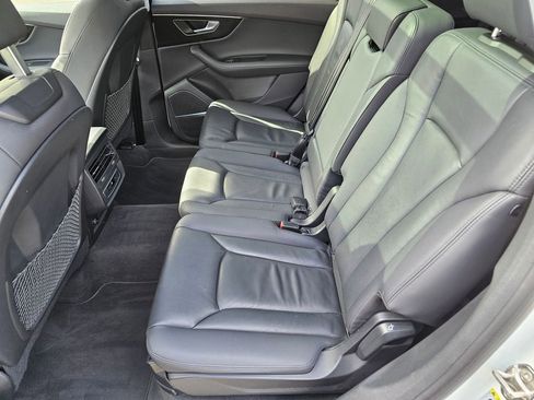Used 2023 Audi Q7 3.0T Premium Plus image 10