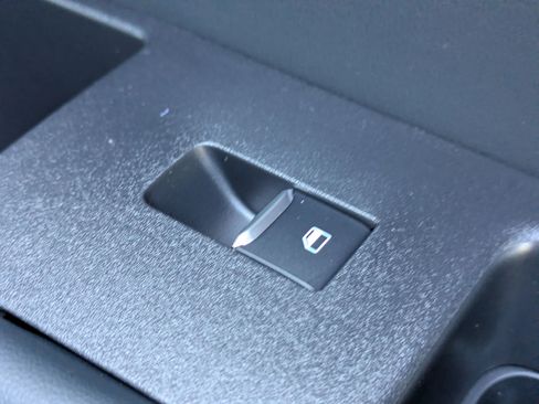 New 2026 Ford Explorer ST-Line w/ ST-Line Street Pack image 37