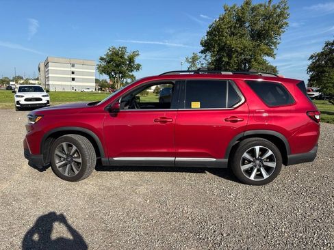 Used 2025 Honda Pilot Elite image 10